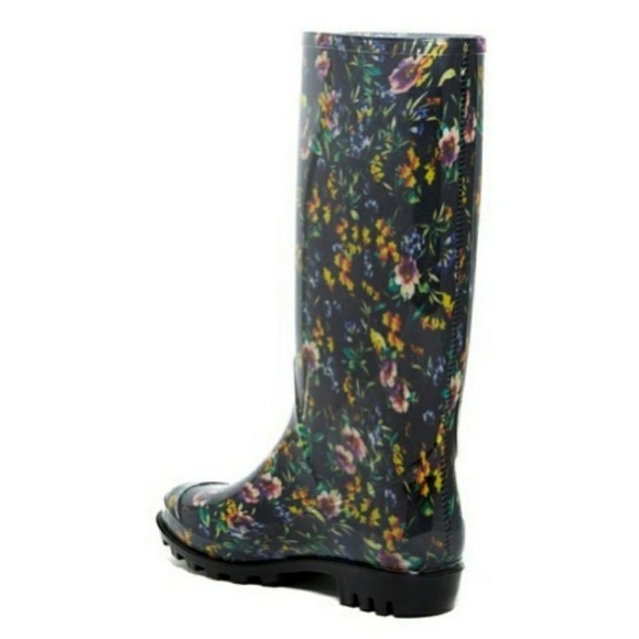 Nicole Miller Magda Green Floral Rain Boots NIB - Picture 3 of 5